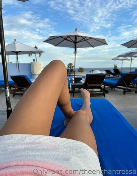 theenchantressb xxx kostenlose foto