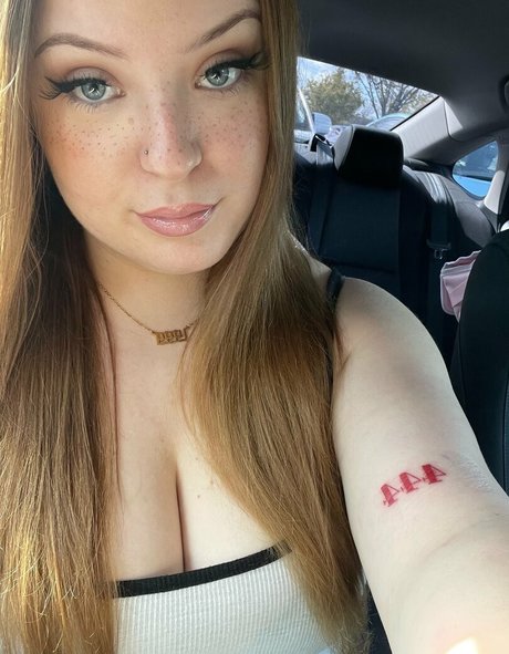 Lilly47 heiße exklusive galerie