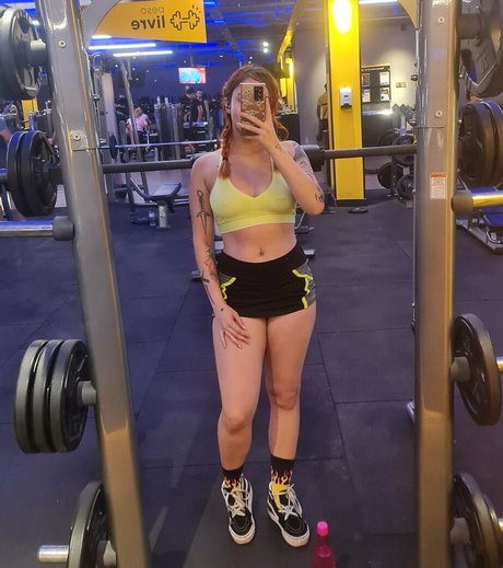 Carolina Trindade nackt sex galerie