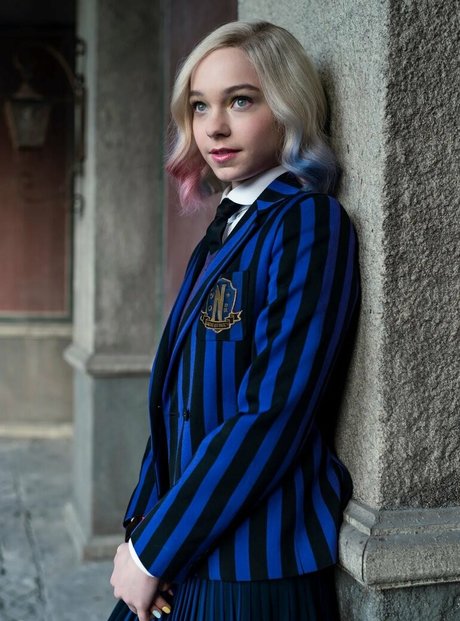 Emma Myers schöne pornografische galerie