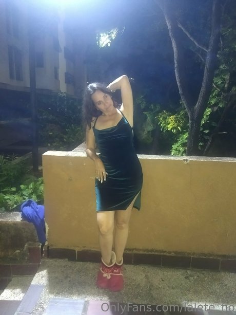 Fyorenzana perfekte akt bilder