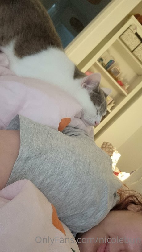 nicolebun exklusive top fotos