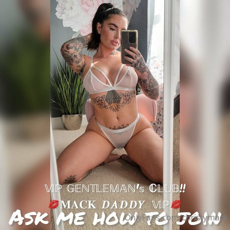 Christy Mack perfekte akt fotos
