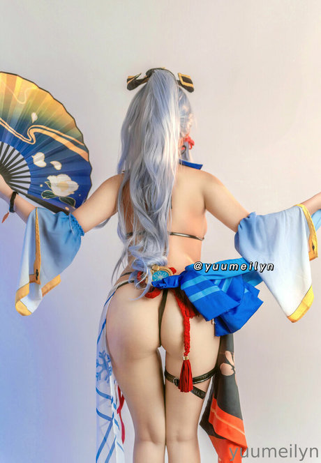 Linhi cute heiße nackte bild