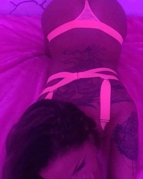 pekarvivi nackt schöne bild