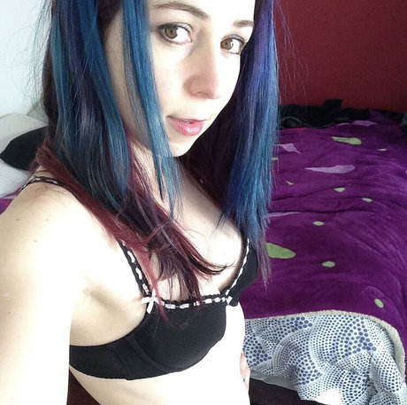 Litzia Moon porno nette bild