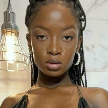 Petite mini xxx pornographische fotos