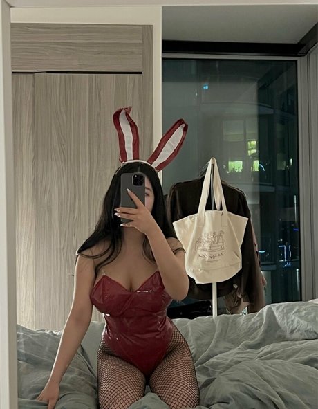 Yeonaxo model erwachsene foto