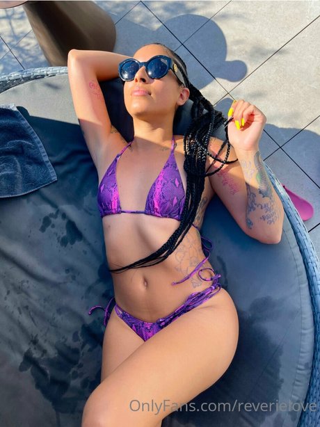 Reverie love hübsche pornografische bilder