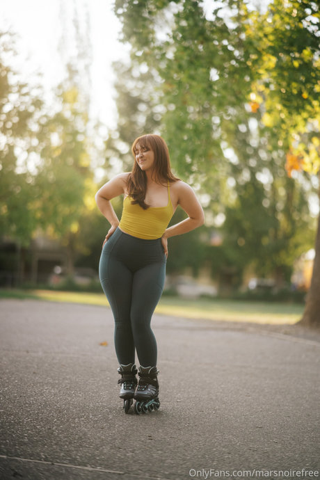 Mars Noire top pornographische fotos