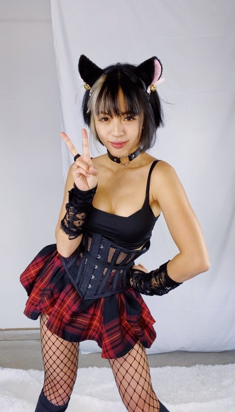 Chandradez hübsche nacktheit galerie