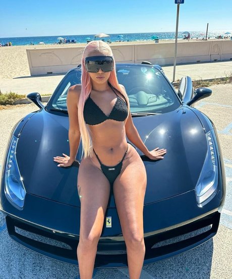 Edwina Carla Isaacs sexy beste bilder