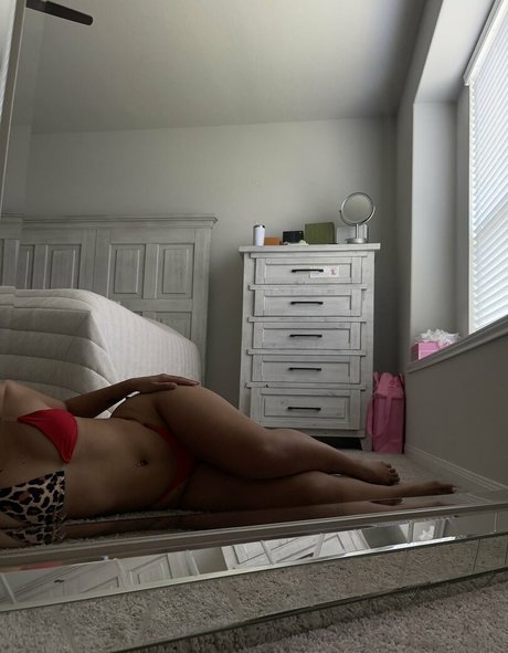 Regina Unite kostenlose erotische foto