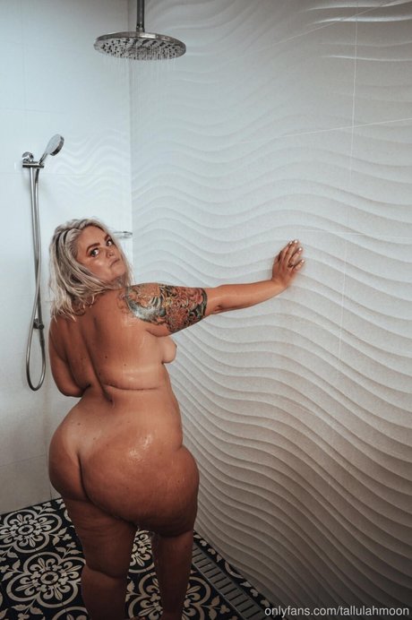 Tallulah Moon_ freie sex foto