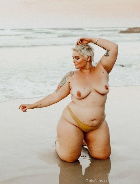 Tallulah Moon_ schöne nackt fotos