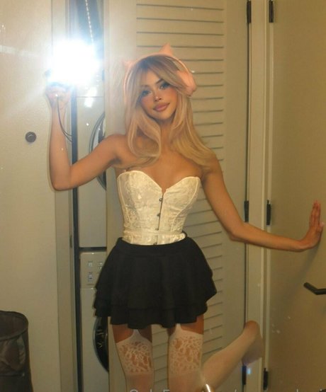 serenaakari nackt pornostar bilder