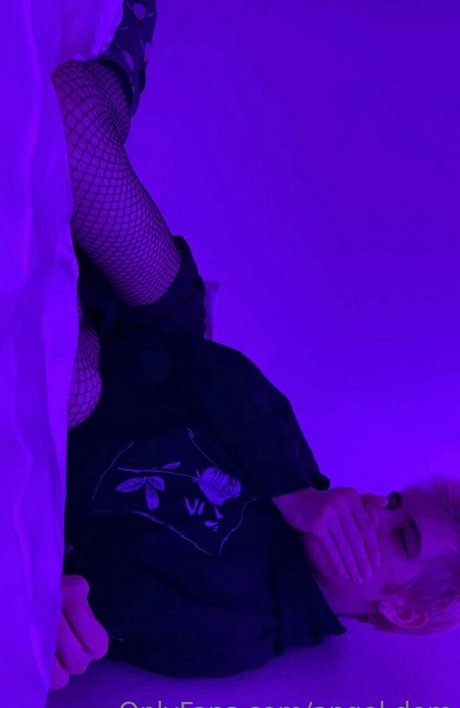 angel dom kostenlose nackte galerie