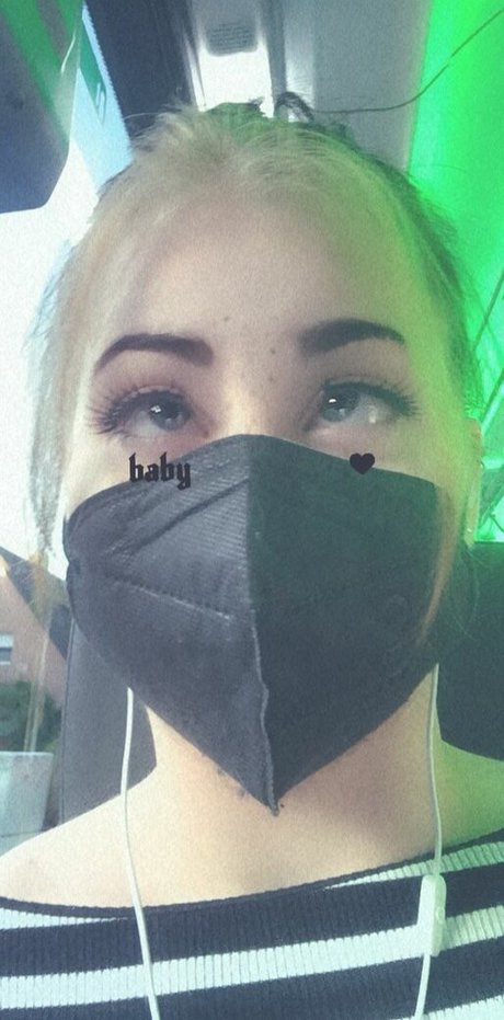 Emily Erdbeer schauspielerin porno galerien