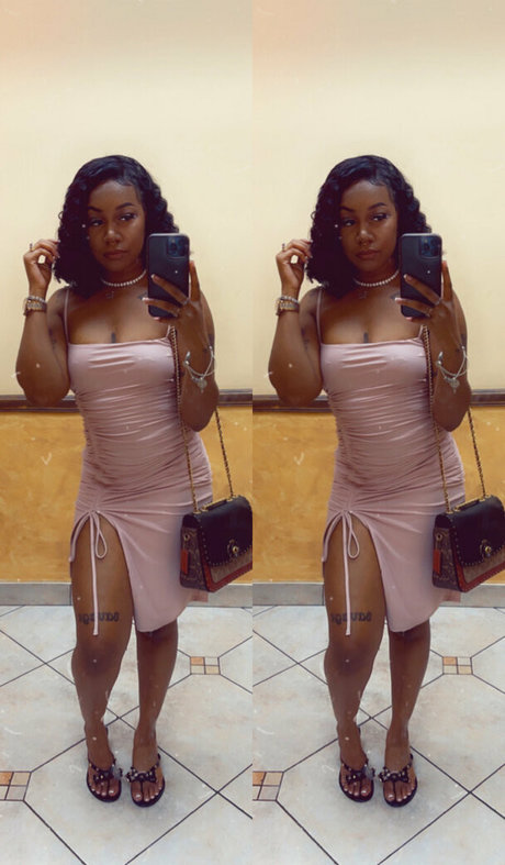 monsterschwanz-onlyfans erotische schöne archiv