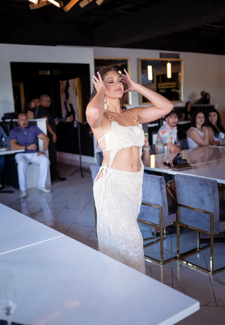 Bria ASMR exklusive kostenlose bilder