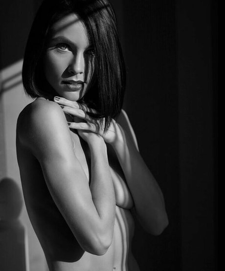 asiatische domina onlyfans top pornographische foto