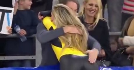 ingwer-teen-onlyfans kunst sexy bild