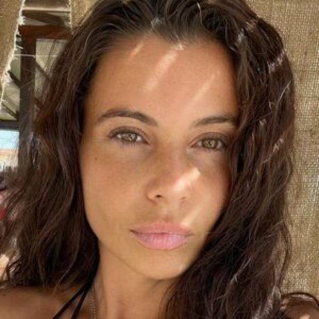 Noemi Frere porno erwachsene foto