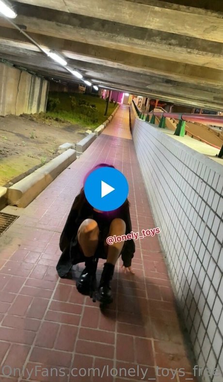 lonely toys free kostenlose nackt archiv