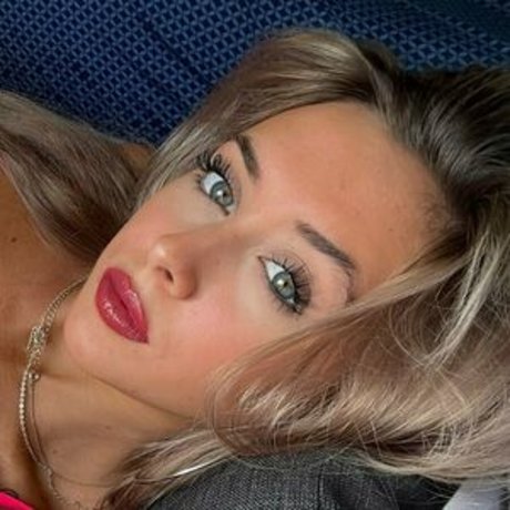 khloxo pornostar sex fotos