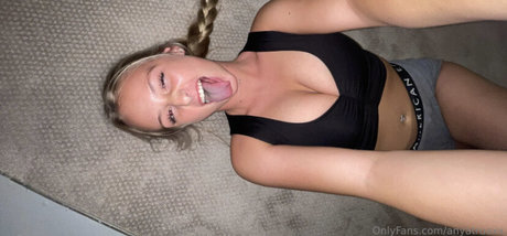 Anya Truaxx exklusive kostenlose archiv