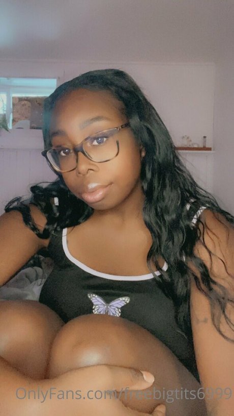 freebigtits6999 schöne erotische foto