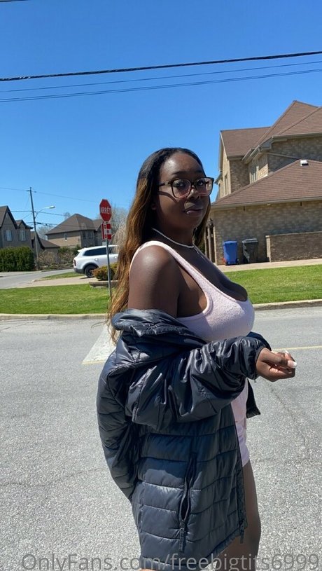 freebigtits6999 freie sexy bilder