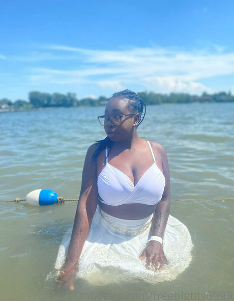 freebigtits6999 nackt akt galerien