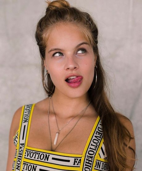 Valentina Bulc sexy freie galerien