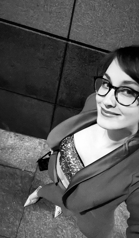 brünette pov onlyfans hübsche freie archiv