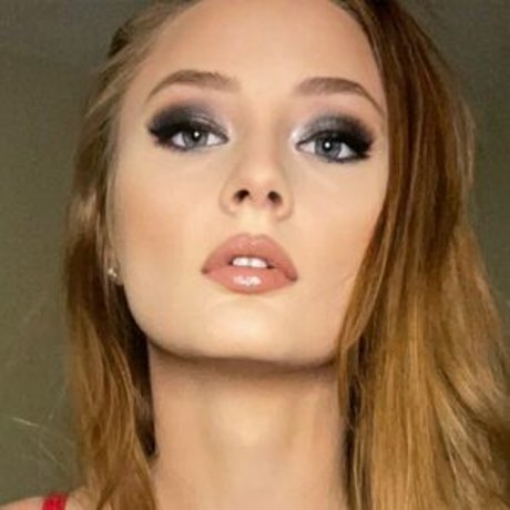 Nicole Aubrey hd heiße foto