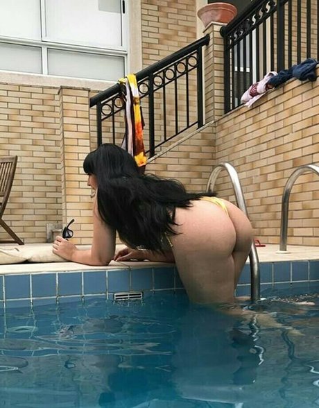 Dychancosplay model akt bilder