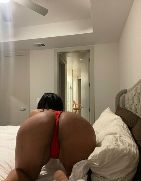 lailathebrat sexy fotos