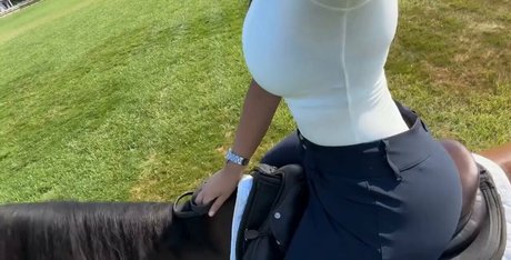 Toocheeky2218 perfekte nacktheit galerie