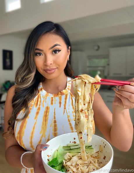 lindavo model hübsche fotos