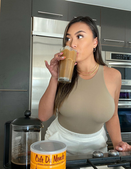 lindavo schöne sexy bild