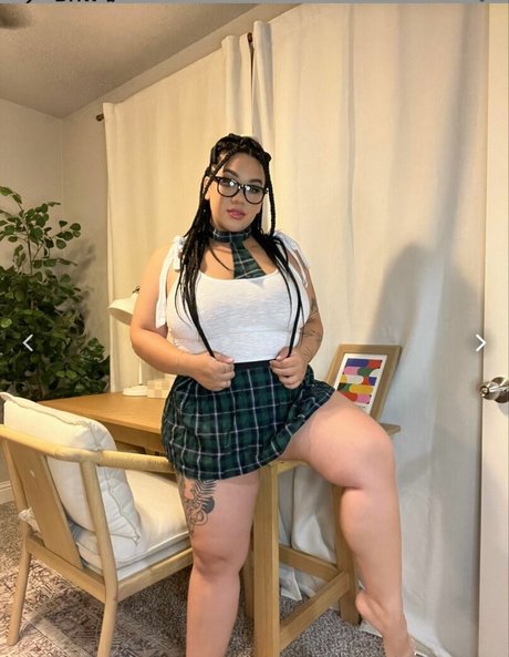 Britt Cuadra kunst pornostar bild