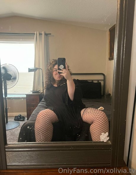 xolivia tv kunst nette bild