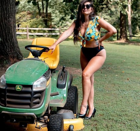 dailyvitaminb porno hd fotos