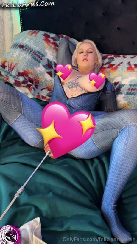 Feliciaariesfree hd xxx foto