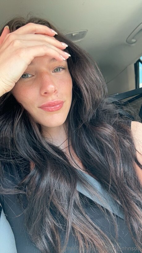 Emmiejohnson freie erwachsene bilder