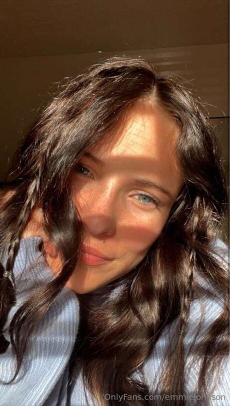 Emmiejohnson kunst nackt archiv