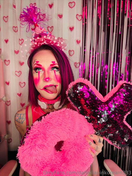 Daniellapinkdream333 erotische pornostar bilder
