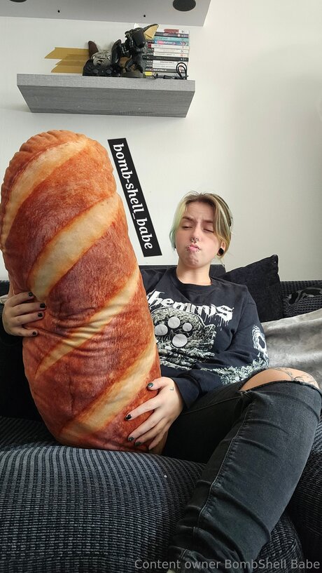 Bomb Shell Babe heiße perfekte archiv