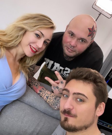 Elisa Calvi beste nacktheit bild